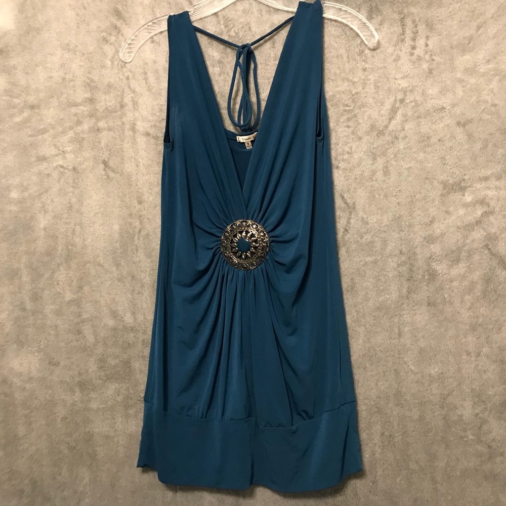 Studio Y V-Neck Tank Top